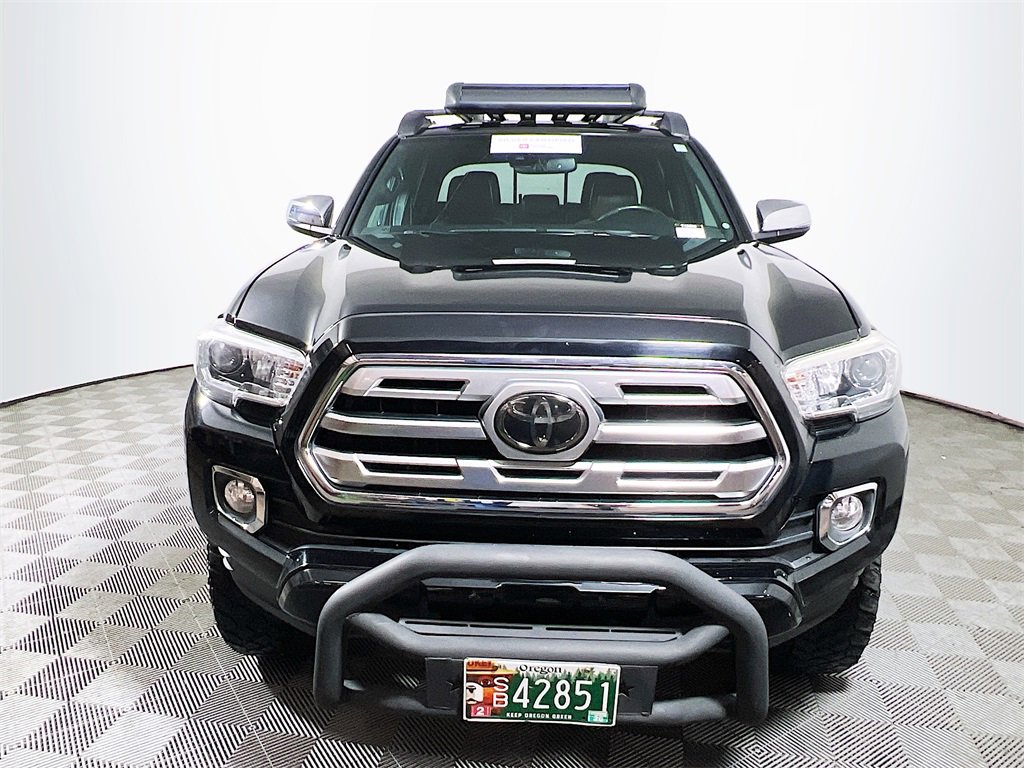 Certified 2018 Toyota Tacoma Limited image 3