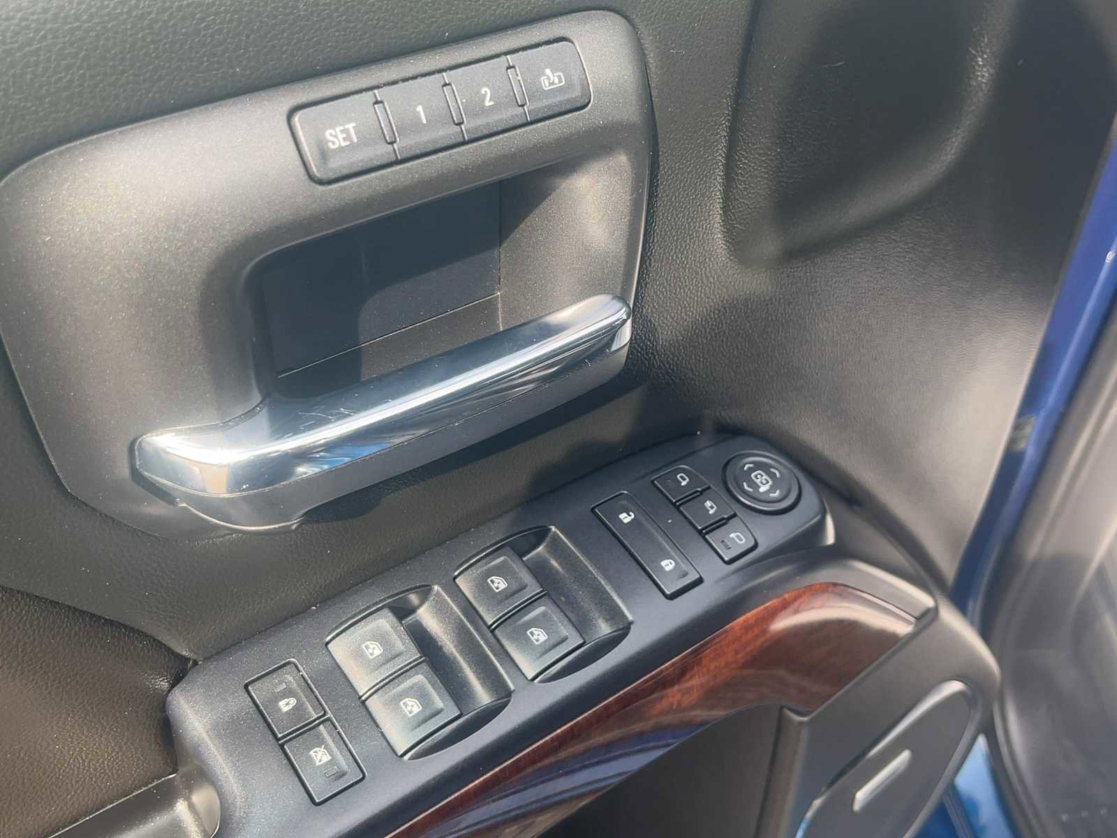 Used 2018 GMC Sierra 1500 SLT AWD/4WD image 11