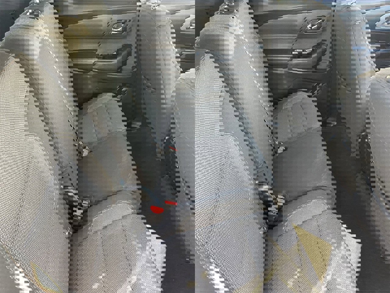 Used 2020 Chevrolet Traverse LS image 12