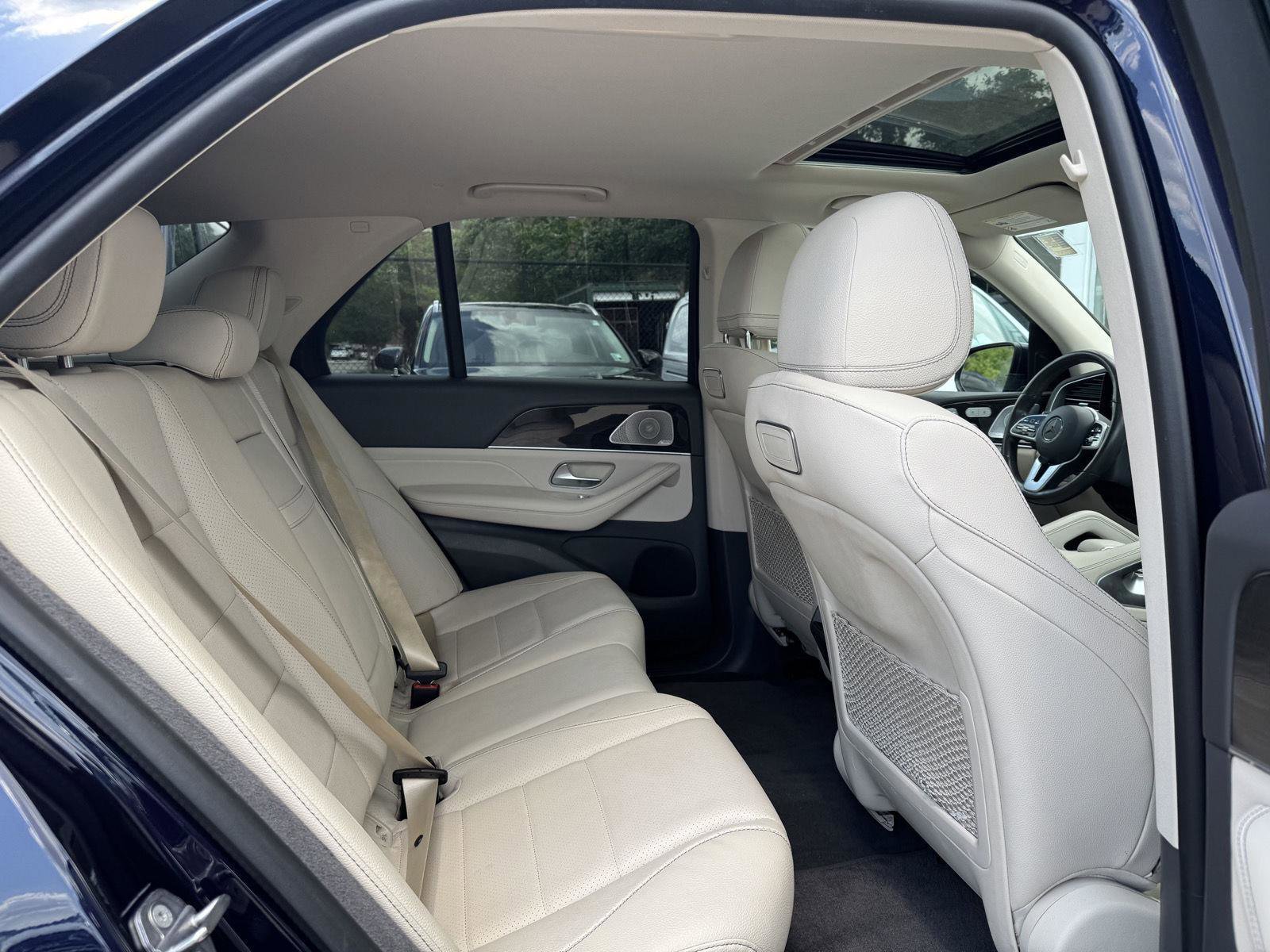 Used 2020 Mercedes-Benz GLE 350 image 27