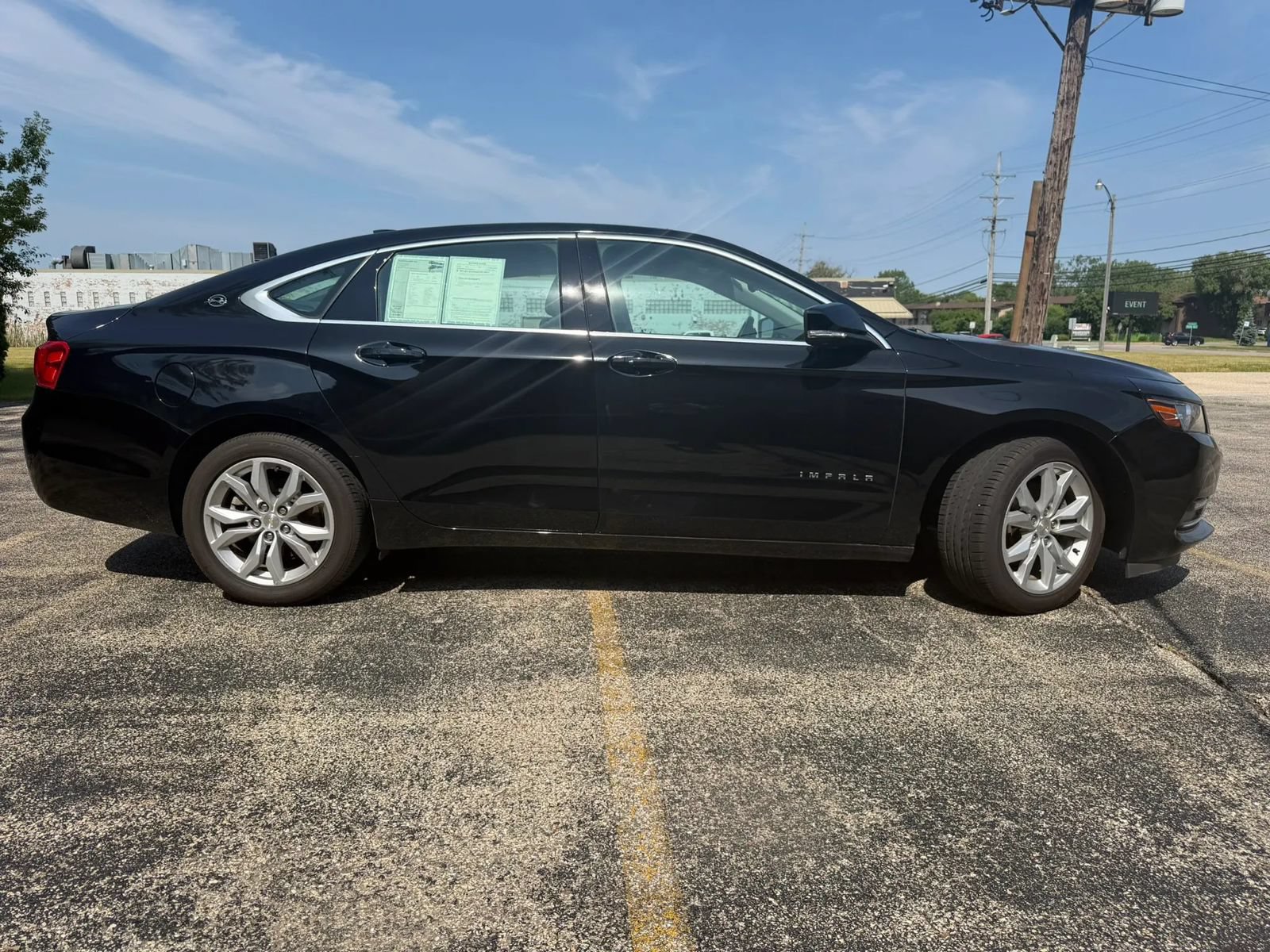 Used 2019 Chevrolet Impala LT FWD image 10