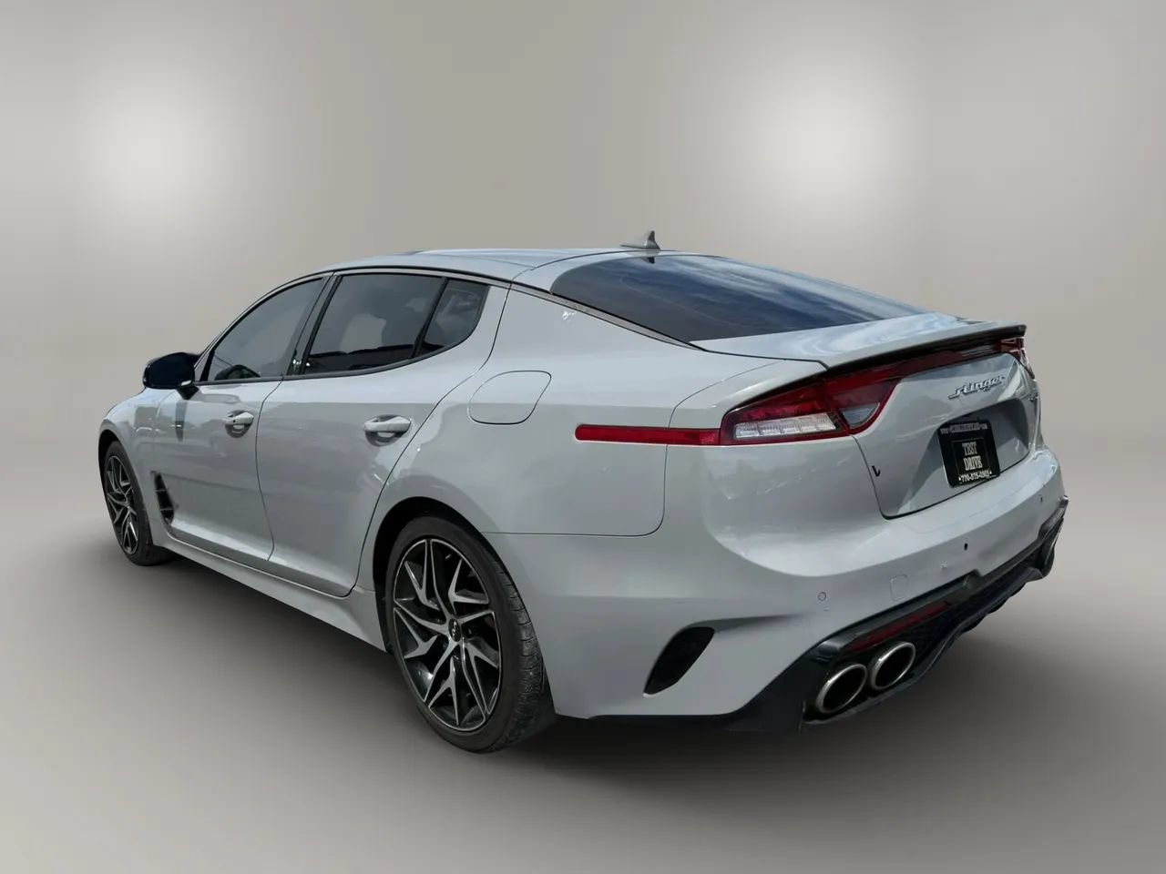 Used 2022 Kia Stinger GT-Line w/ Sun & Sound Package RWD image 6