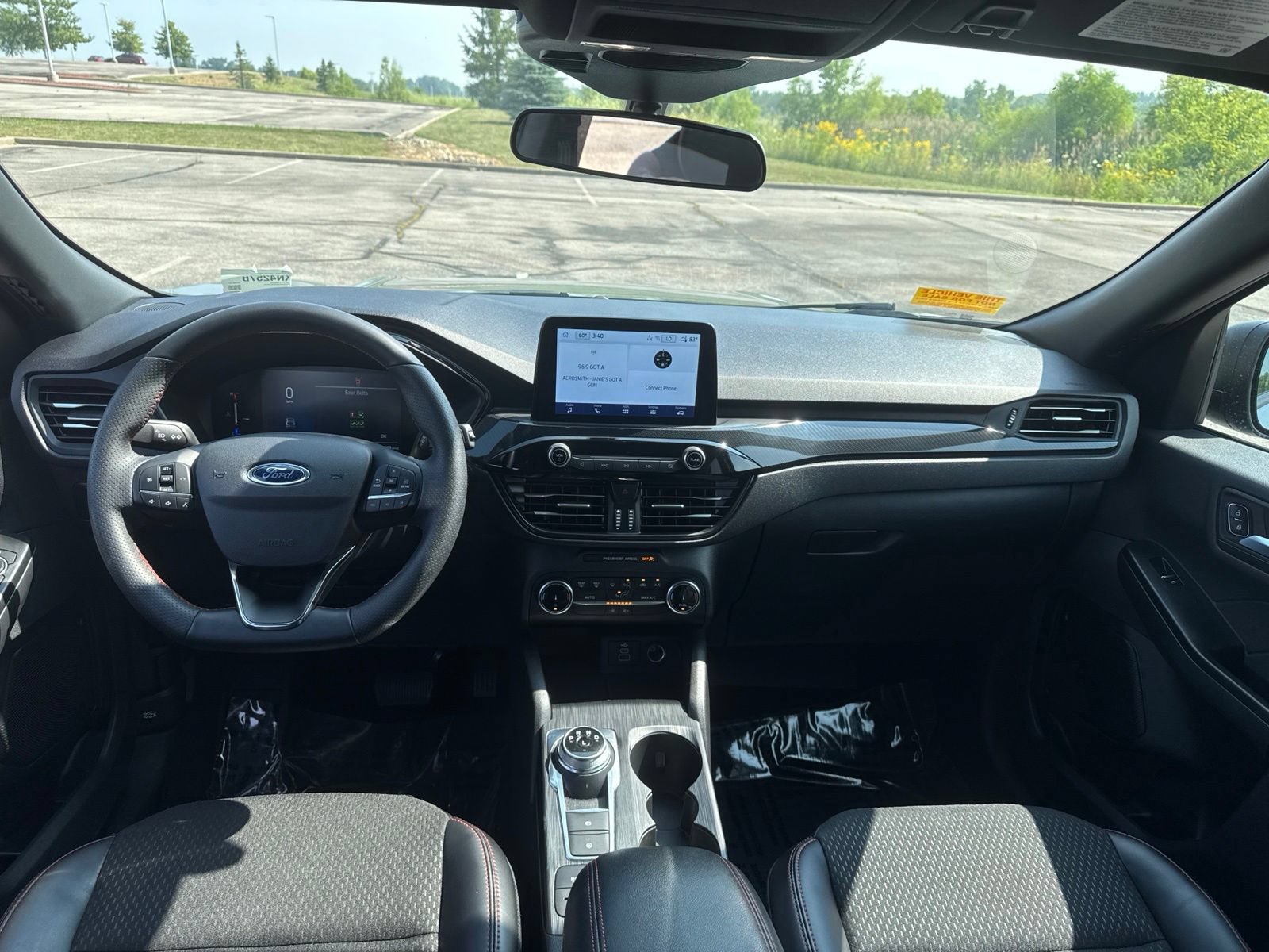 Used 2025 Ford Escape ST-Line FWD image 16