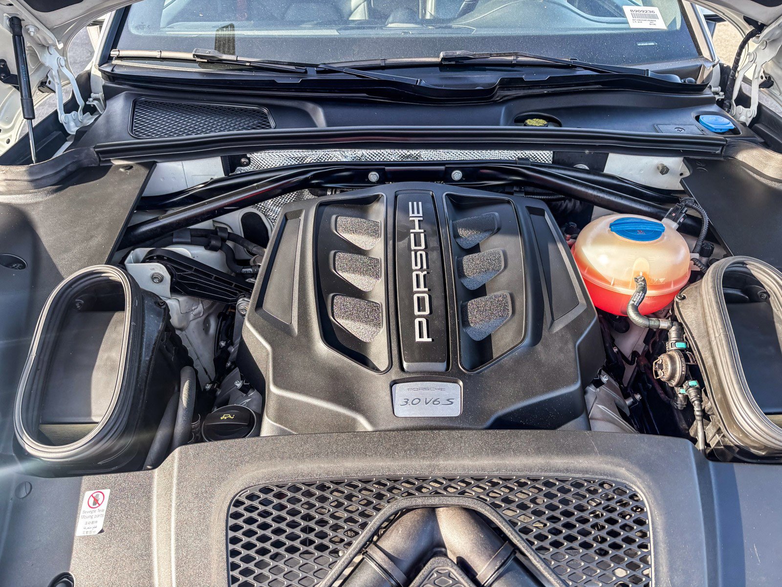 Used 2015 Porsche Macan S image 13