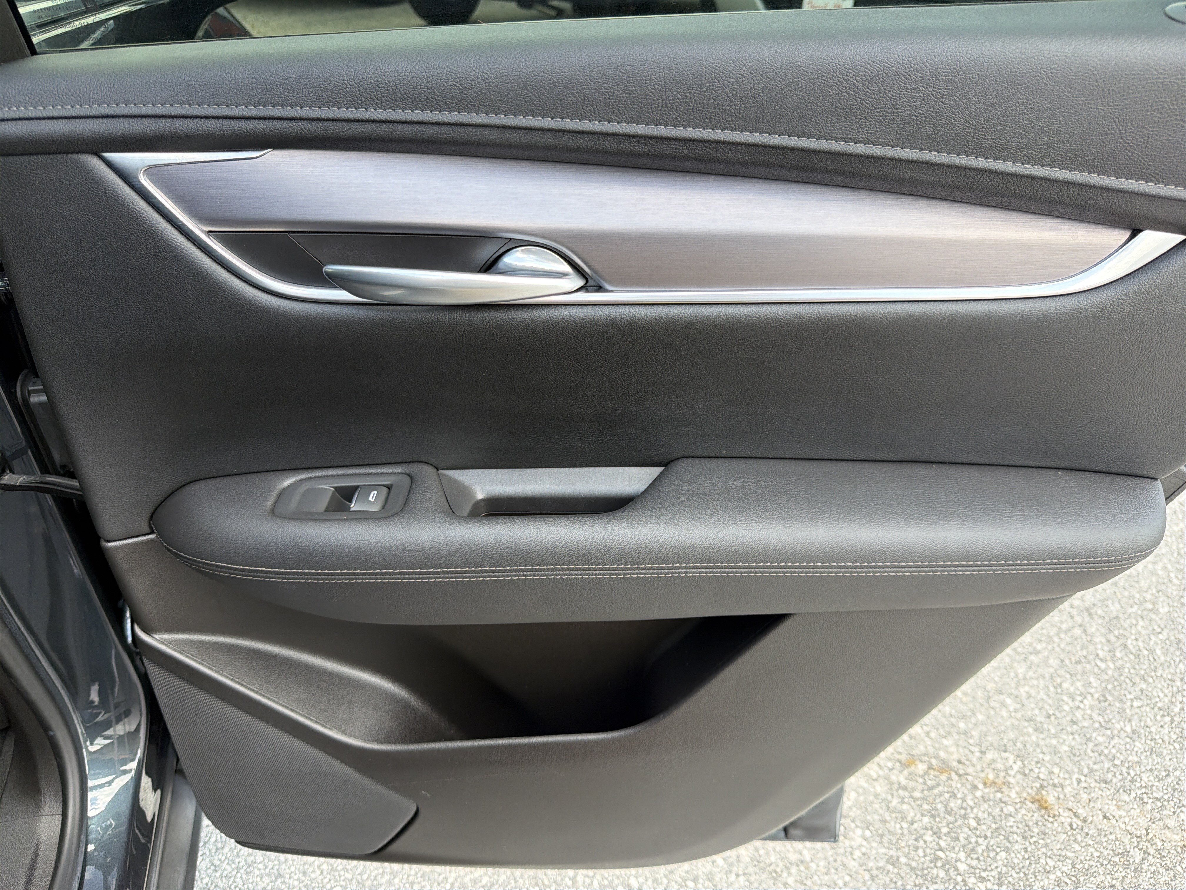 Used 2021 Cadillac XT5 Luxury FWD image 17