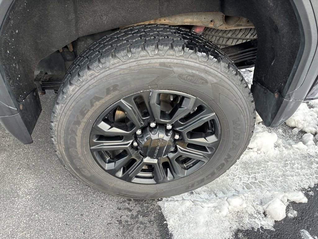 Used 2022 GMC Sierra 2500 Denali w/ Denali Black Diamond Edition image 51