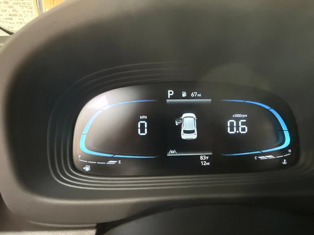 New 2026 Hyundai Venue SEL FWD image 25