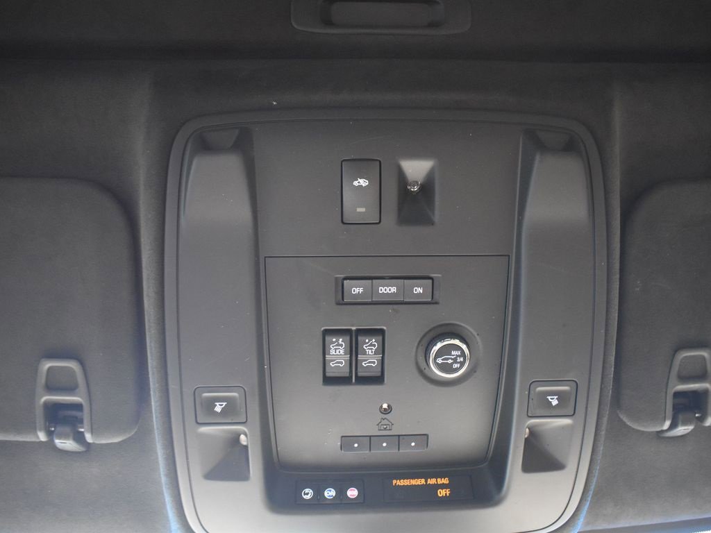 Used 2017 Cadillac Escalade Platinum image 23