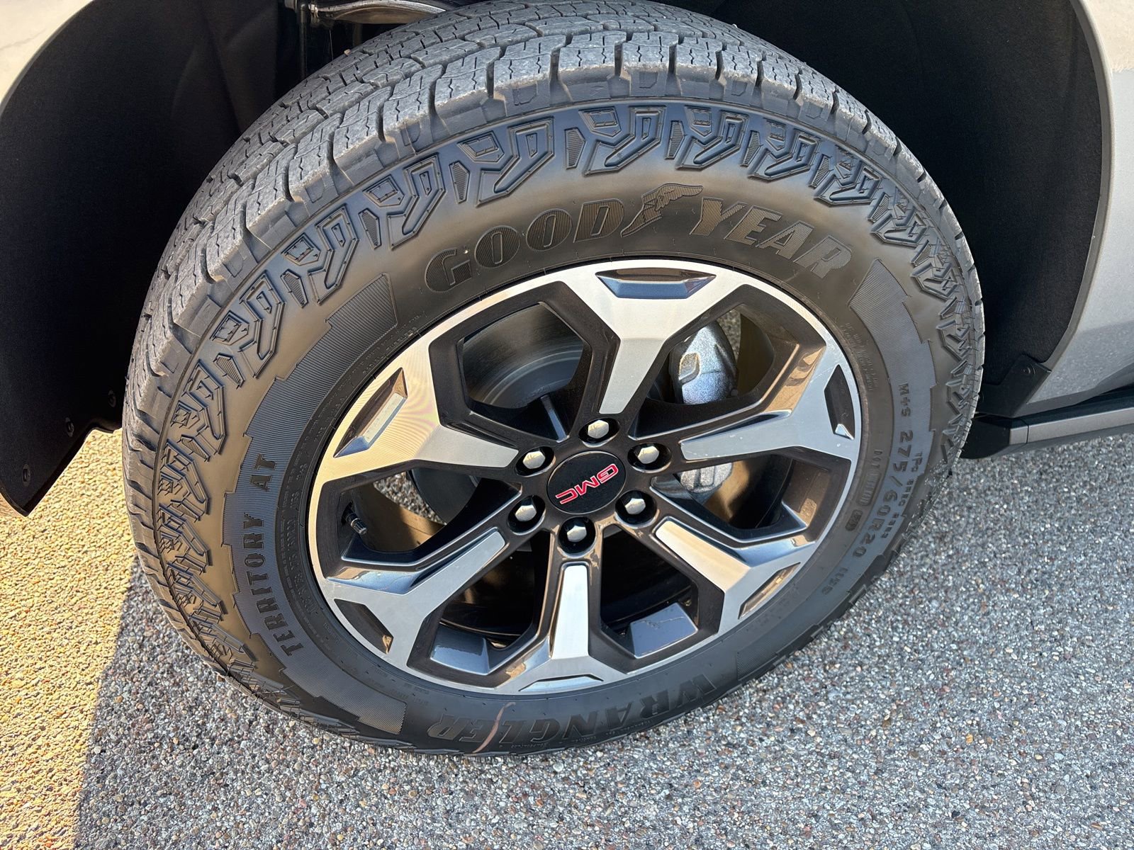 New 2026 GMC Yukon XL AT4 Ultimate w/ LPO, Floor Liner Package image 28