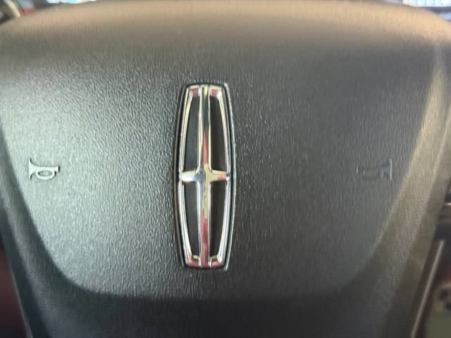 Used 2024 Lincoln Corsair Grand Touring AWD/4WD image 5