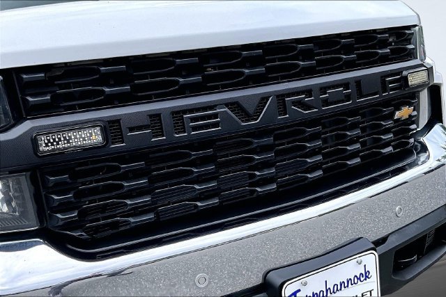 Used 2020 Chevrolet Silverado 1500 W/T w/ WT Safety Package AWD/4WD image 29
