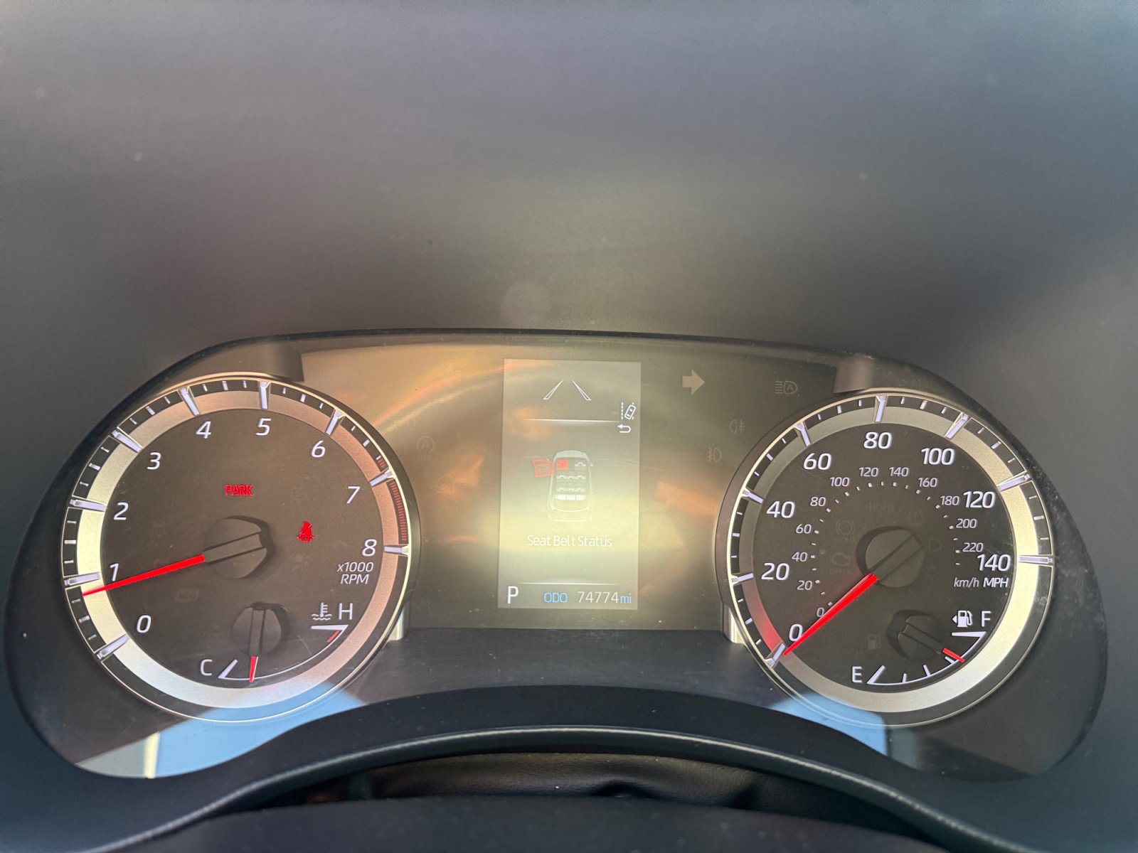 Used 2022 Toyota Highlander L image 11