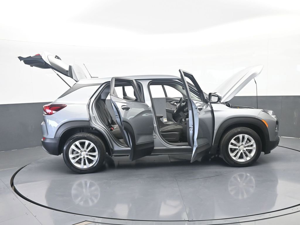 Used 2023 Chevrolet TrailBlazer LS FWD image 70