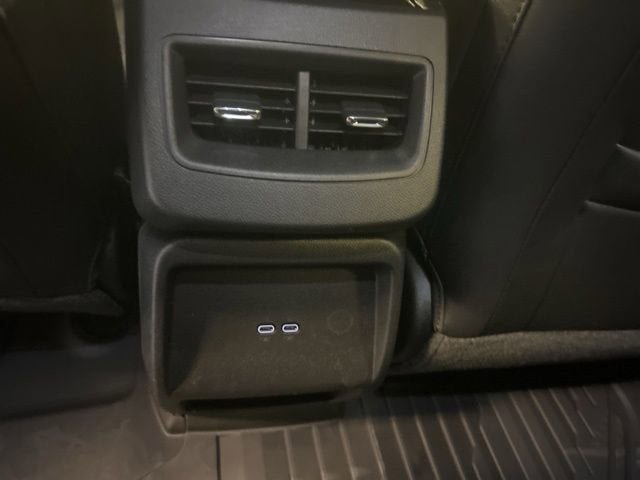 New 2025 Chevrolet Equinox EV LT image 24