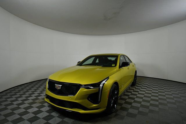 New 2026 Cadillac CT4 V w/ LPO, ONYX Package image 18