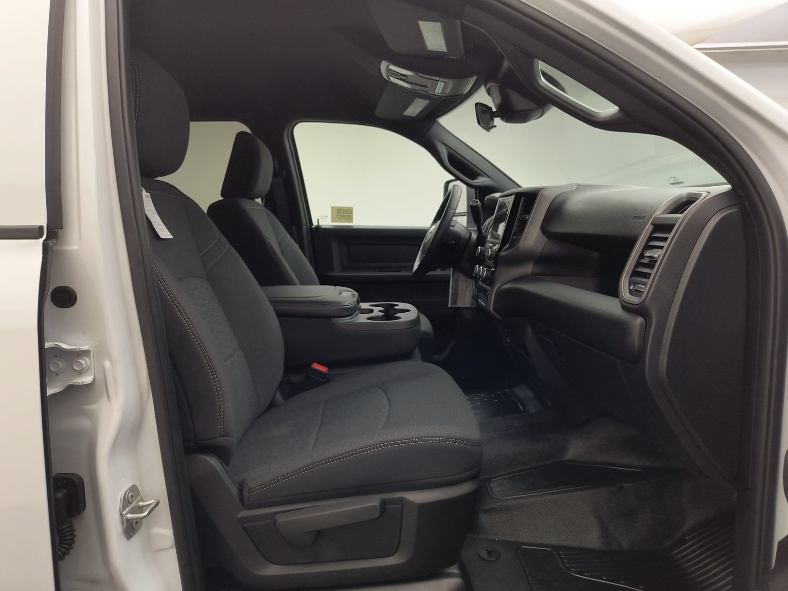 New 2027 RAM 5500 Tradesman AWD/4WD image 21