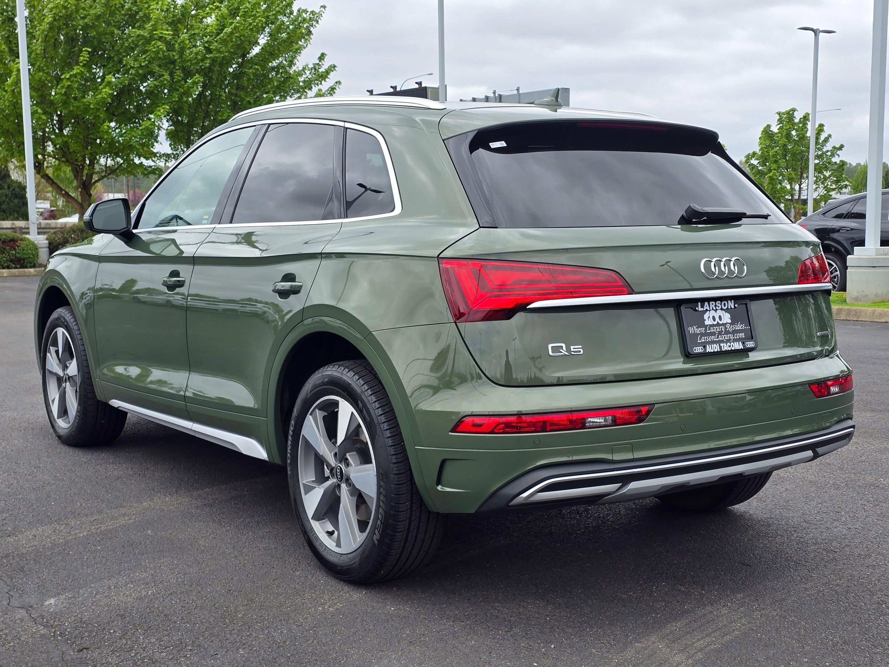 Used 2024 Audi Q5 2.0T Premium Plus AWD/4WD image 3