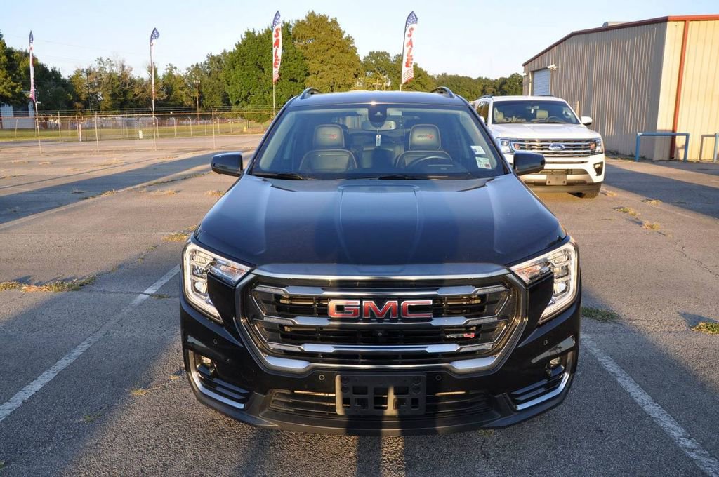 Used 2022 GMC Terrain AT4 w/ Tech Package image 7