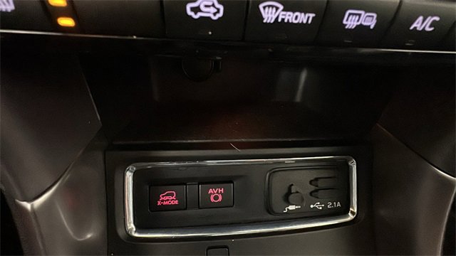 Used 2020 Subaru Ascent Limited w/ Technology Package image 32