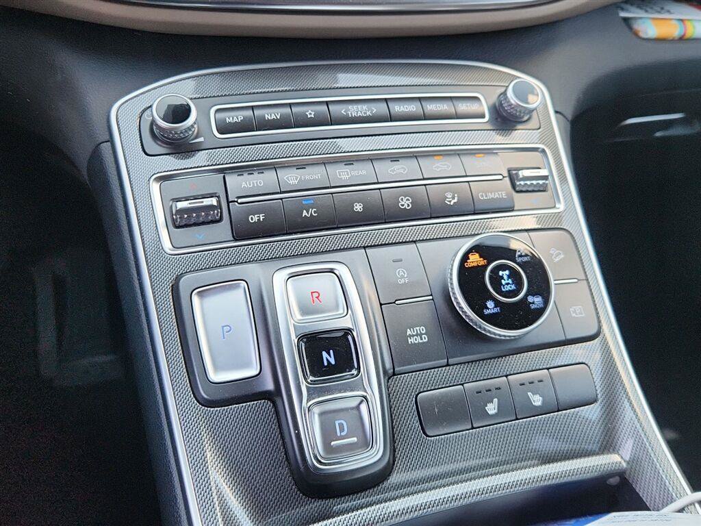 Certified 2023 Hyundai Santa Fe SEL AWD/4WD image 11