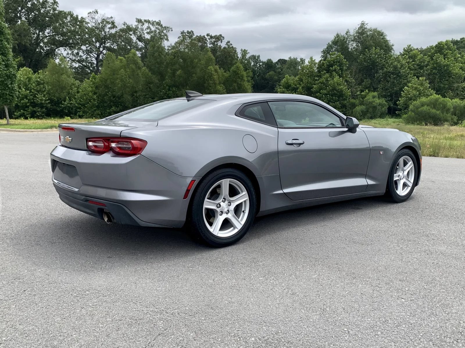 Used 2020 Chevrolet Camaro LT RWD image 7