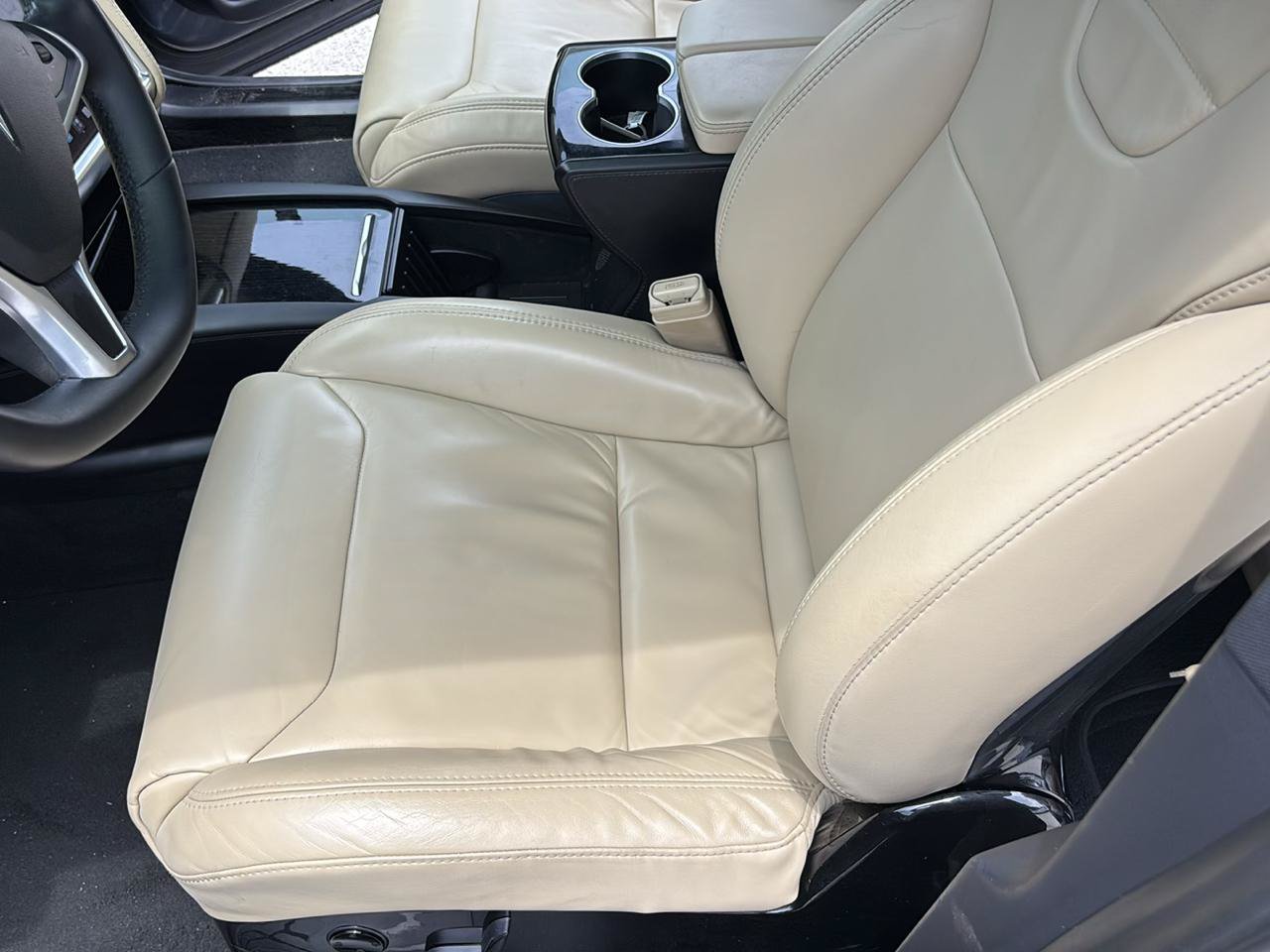 Used 2016 Tesla Model X 75D AWD/4WD image 16