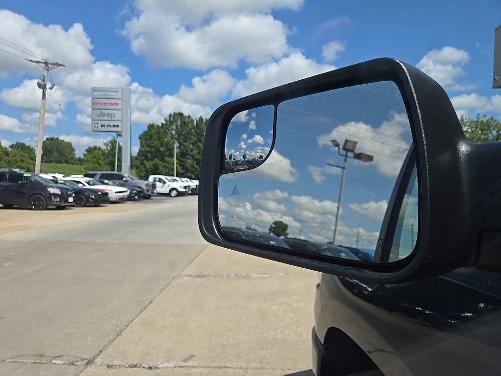 New 2027 RAM 1500 Express AWD/4WD image 36