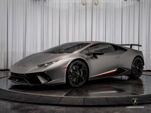 Used 2018 Lamborghini Huracan Performante AWD/4WD image 5
