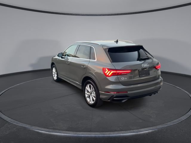 Used 2022 Audi Q3 2.0T Premium Plus w/ Premium Plus Package image 11