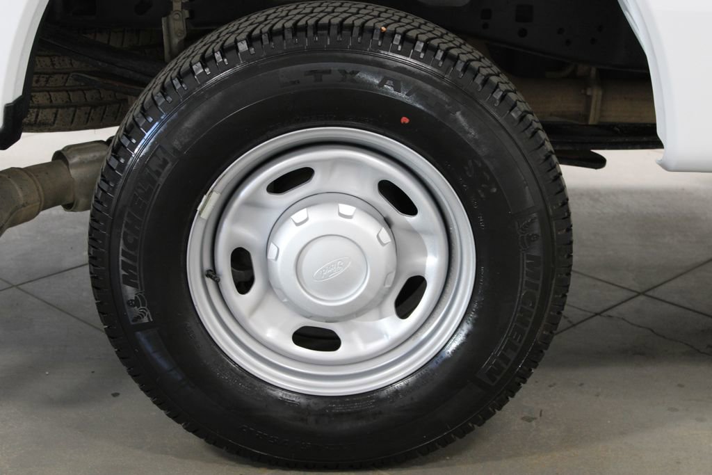 Used 2025 Ford F250 XL w/ FX4 Off-Road Package AWD/4WD image 16