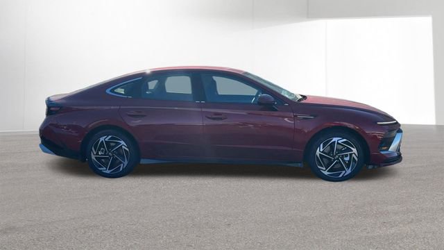 New 2026 Hyundai Sonata SEL FWD image 10