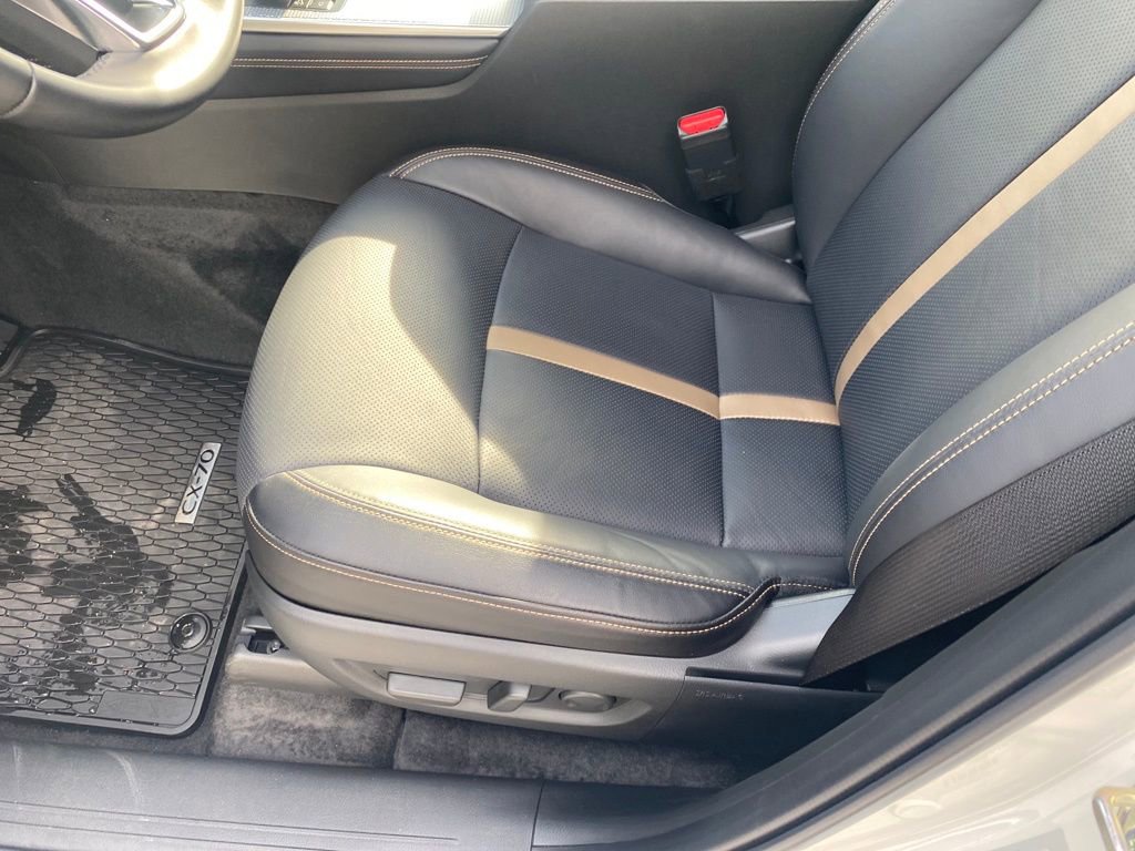 Certified 2025 MAZDA CX-70 Plug-In Hybrid w/ Premium Plus image 13