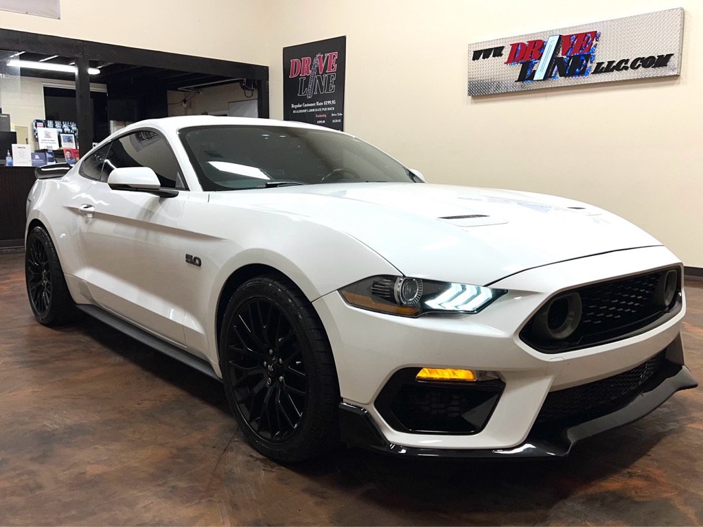 Used 2019 Ford Mustang GT Premium w/ Equipment Group 401A RWD image 3