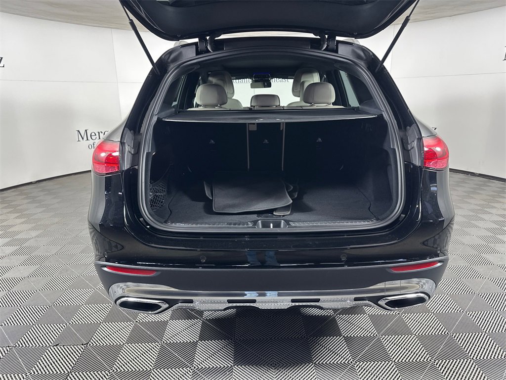 Certified 2024 Mercedes-Benz GLC 300 image 20