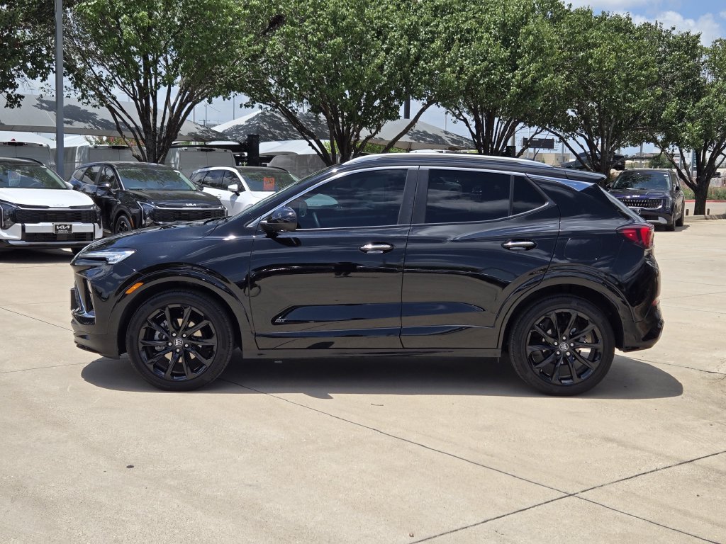 Used 2025 Buick Encore GX Sport Touring w/ Experience Buick Package FWD image 12