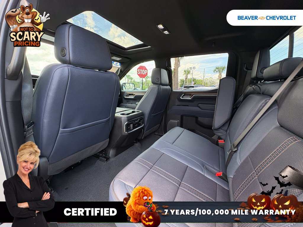 Used 2025 Chevrolet Silverado 1500 High Country w/ Technology Package AWD/4WD image 15