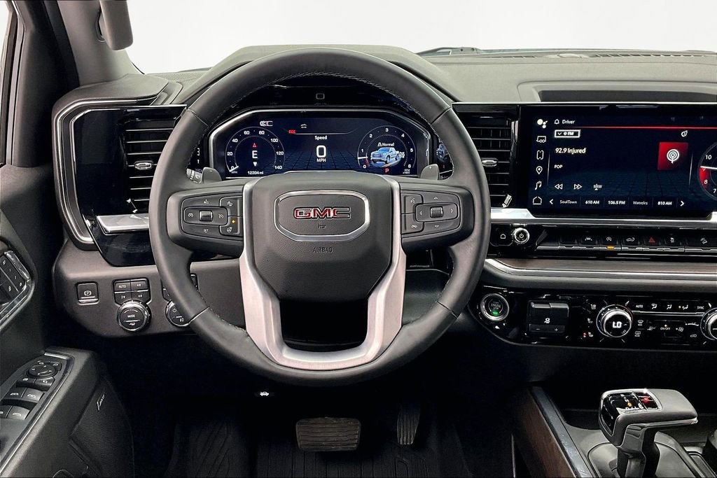 Used 2024 GMC Sierra 1500 SLT w/ SLT Premium Package AWD/4WD image 5