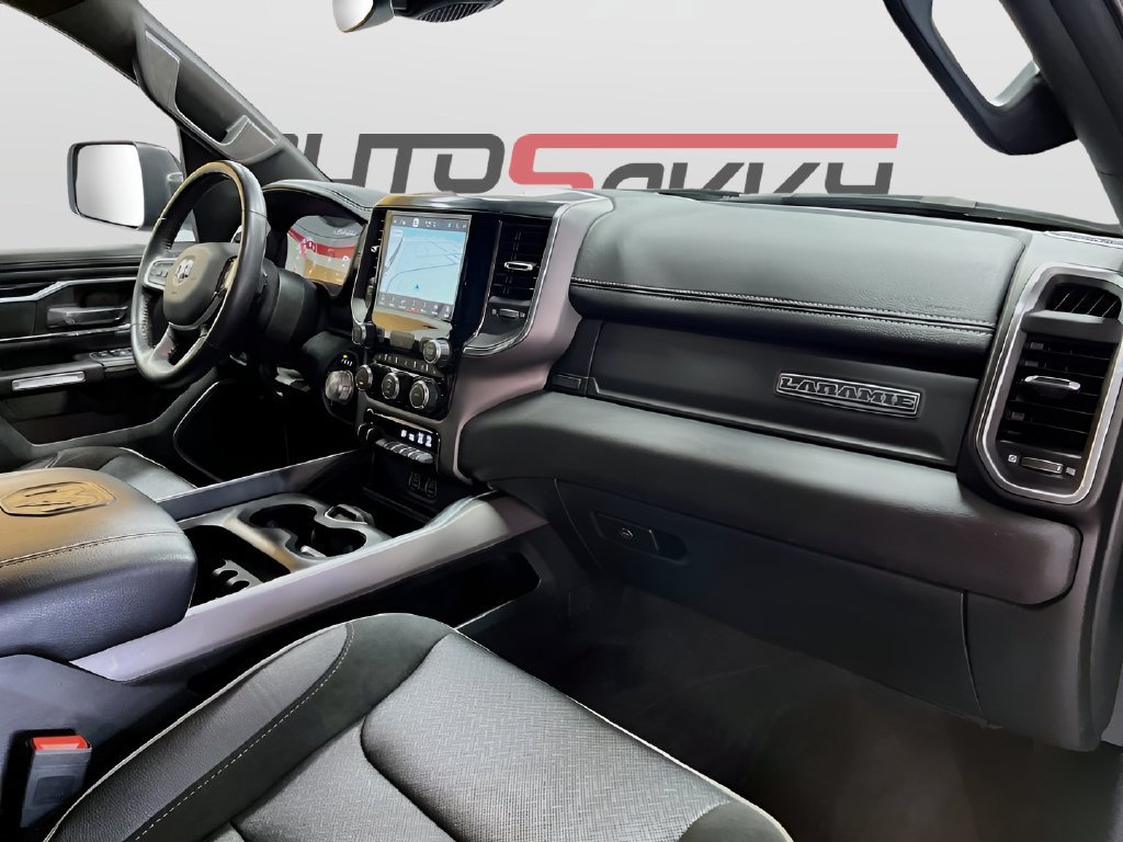 Used 2022 RAM 1500 Laramie w/ Sport Appearance Package AWD/4WD image 31