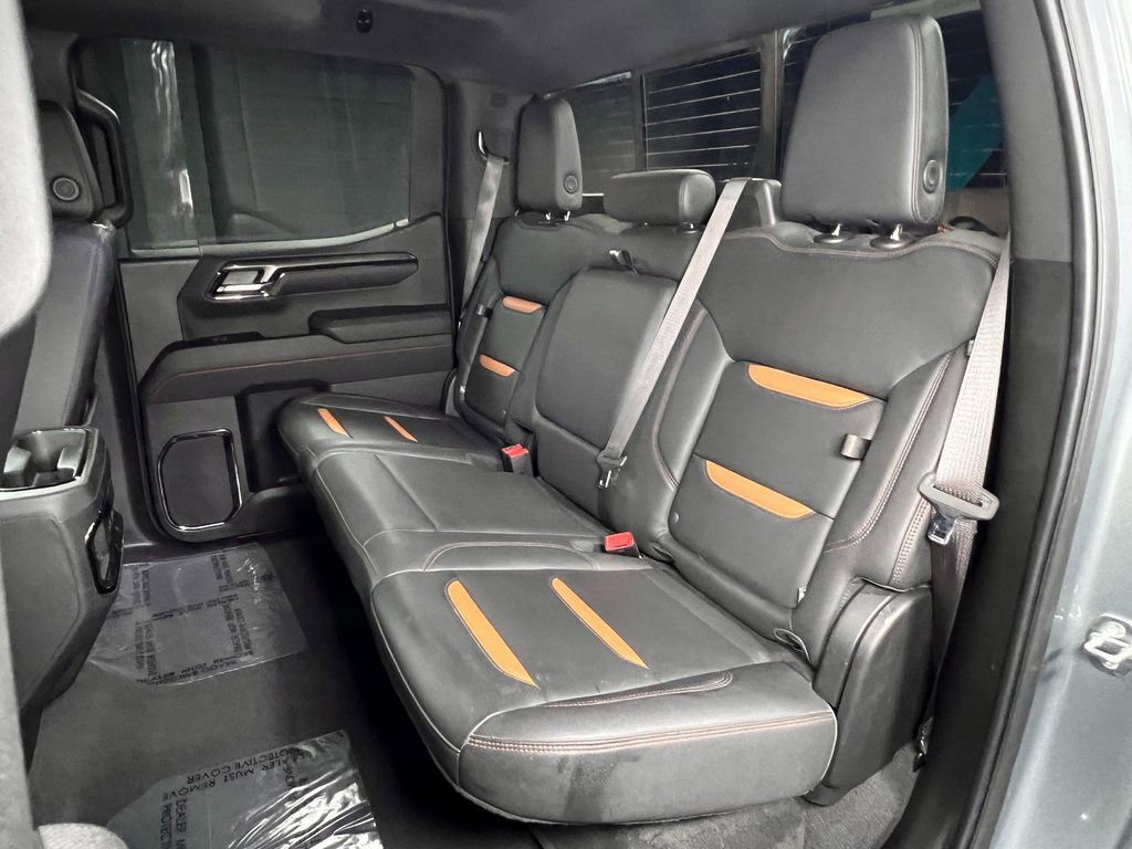 Used 2024 GMC Sierra 1500 AT4 w/ Technology Package image 15