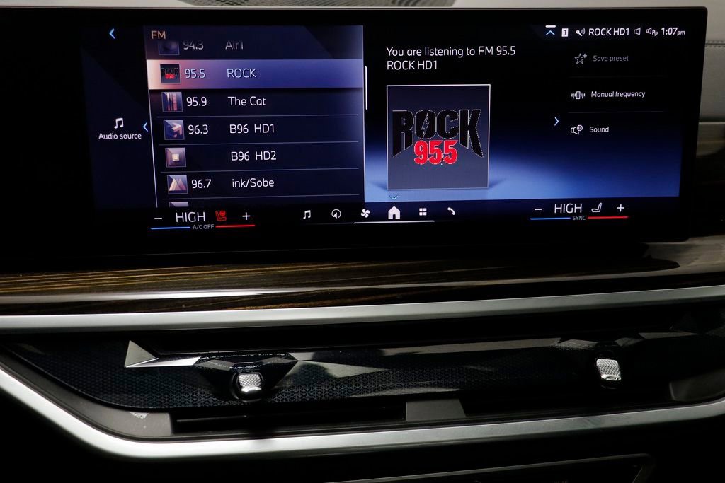 Used 2025 BMW X5 xDrive40i image 9