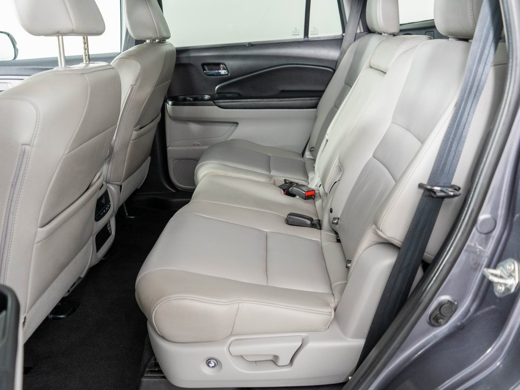 Used 2019 Honda Pilot EX-L image 11