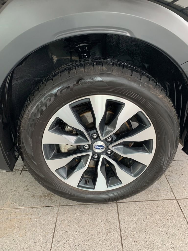 Certified 2025 Subaru Outback Touring XT image 26