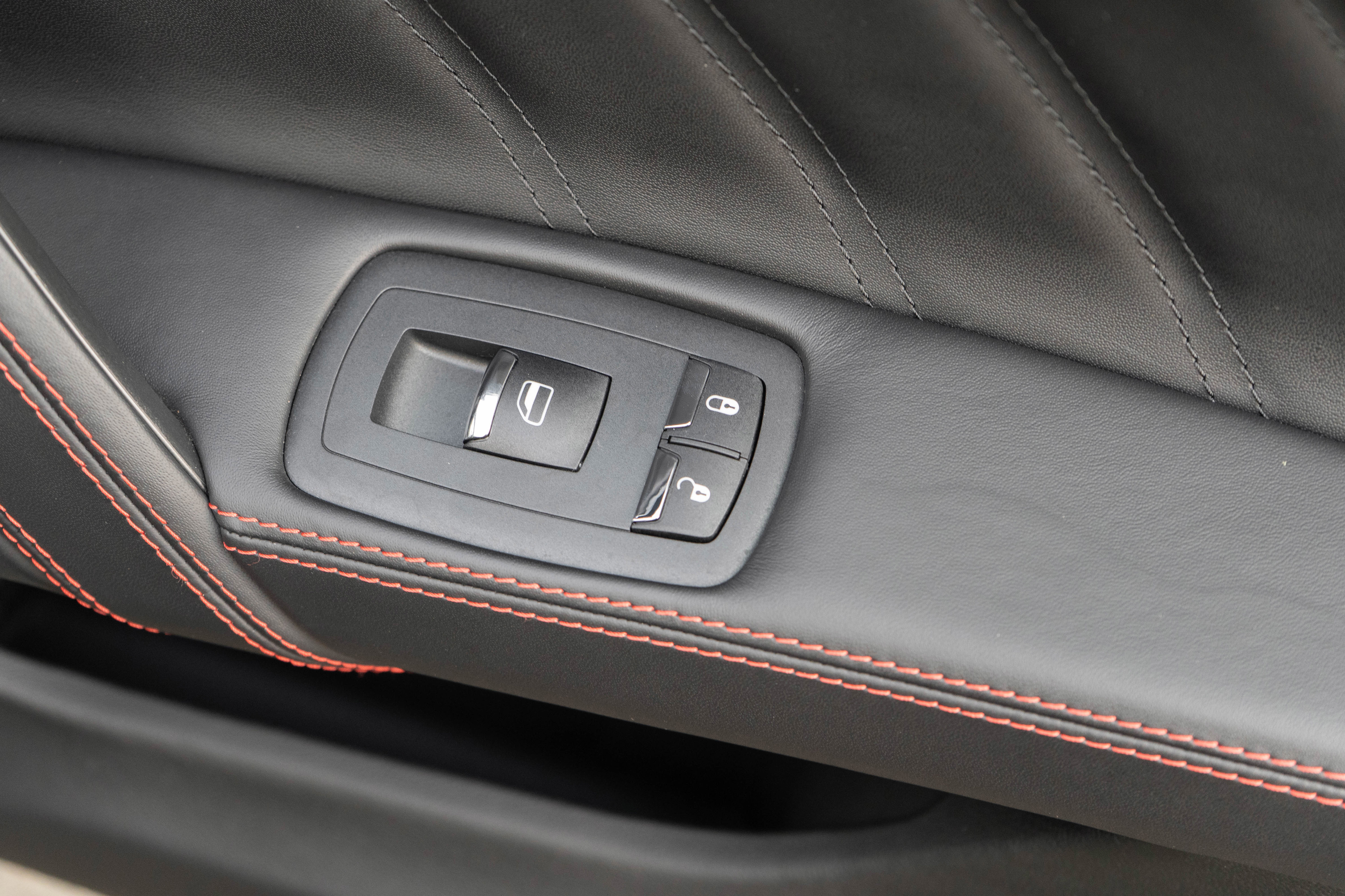 Used 2021 Maserati Quattroporte Trofeo RWD image 29