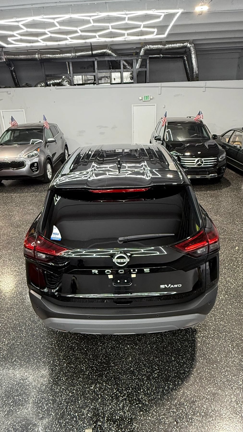 Used 2023 Nissan Rogue SV AWD/4WD image 8