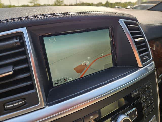 Used 2014 Mercedes-Benz GL 550 4MATIC image 29