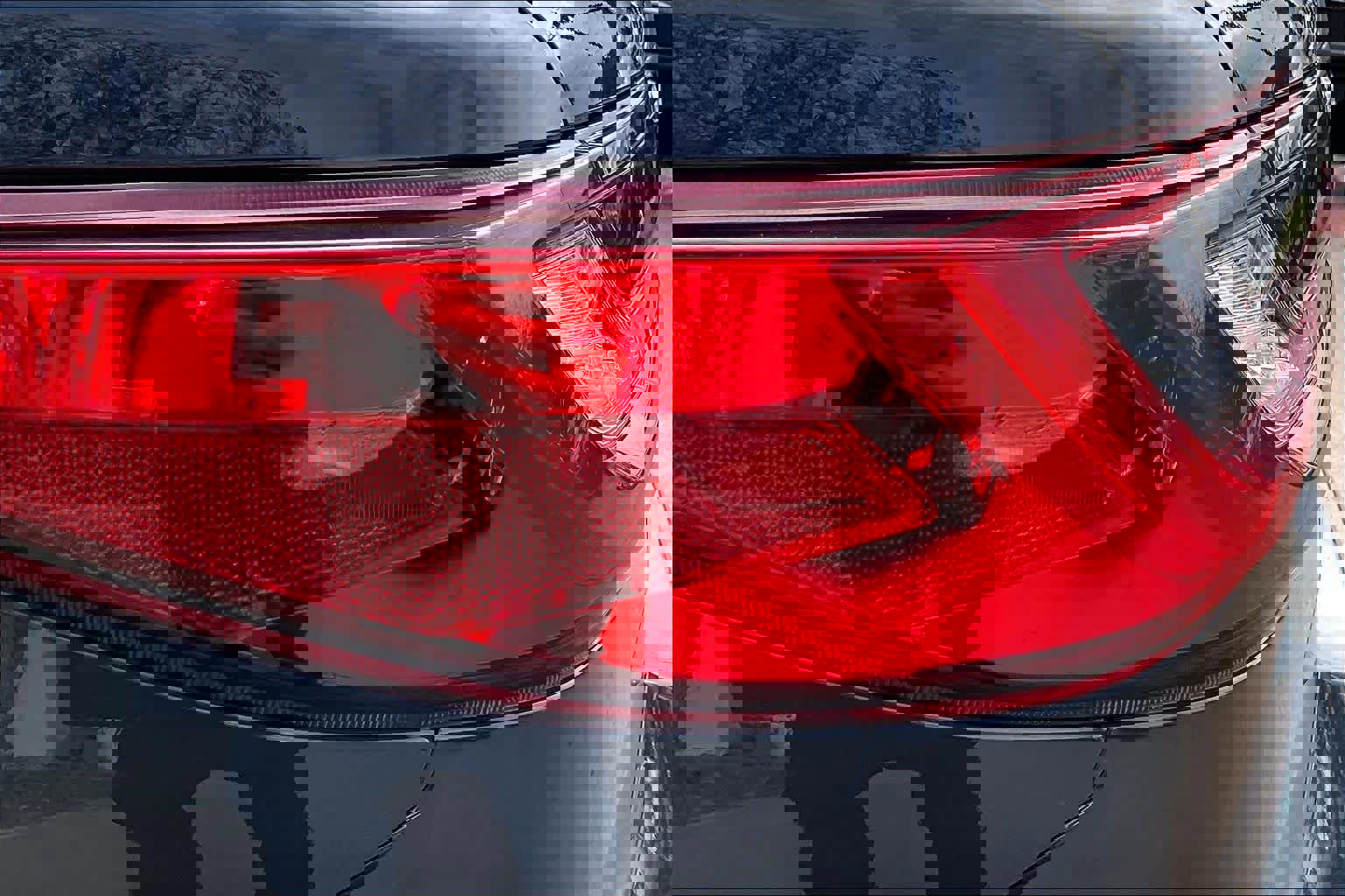 Used 2025 Toyota Camry LE w/ Convenience Package image 26