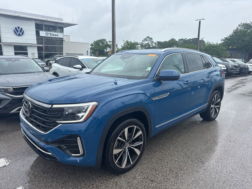 Certified 2025 Volkswagen Atlas Cross Sport SEL Premium R-Line image 17