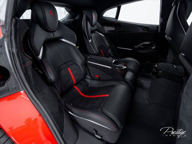 Used 2025 Ferrari Purosangue AWD/4WD image 33