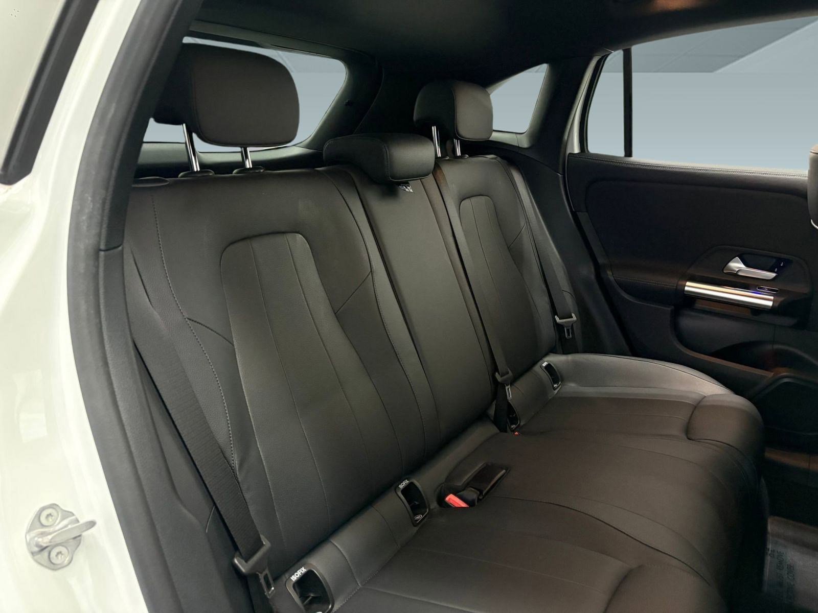 Certified 2023 Mercedes-Benz GLA 250 image 24