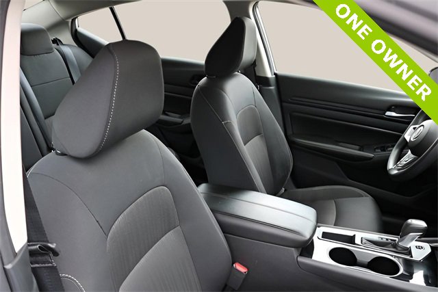 Used 2024 Nissan Altima 2.5 SV image 15